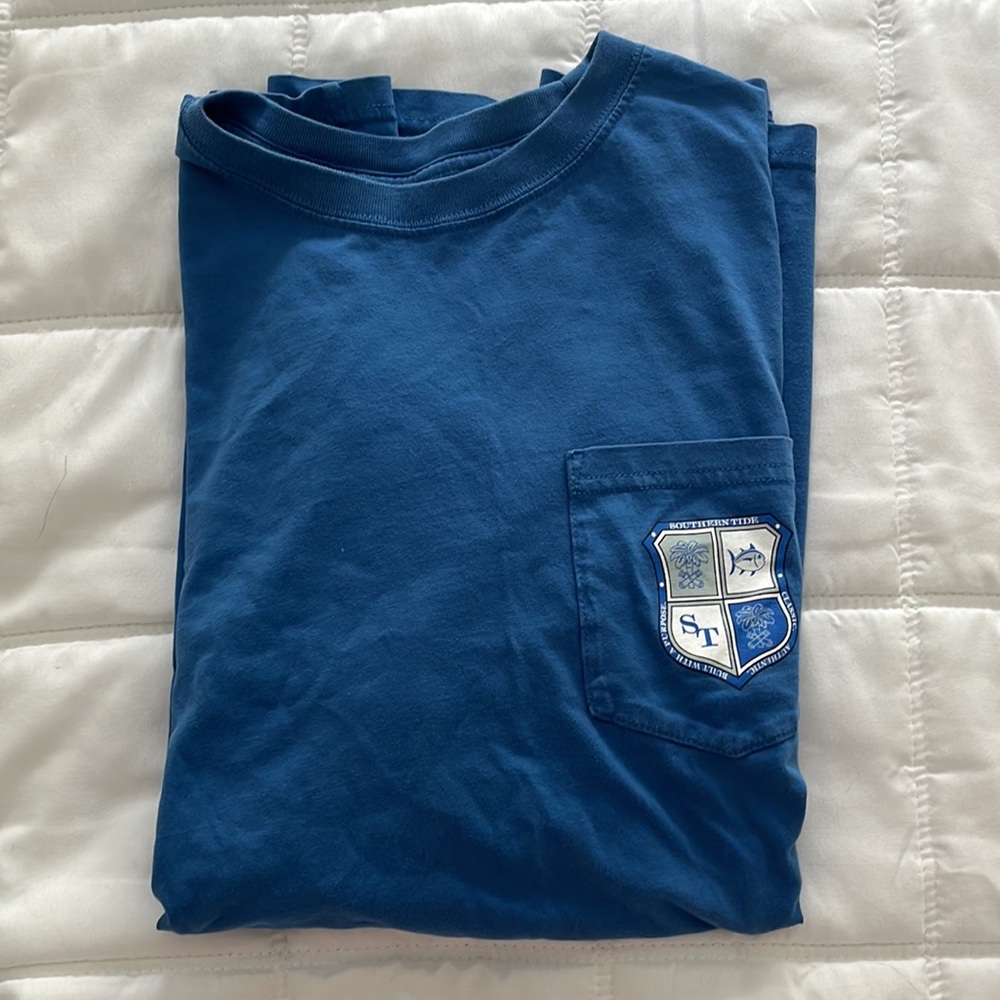 NWOT BLUE SOUTHERN TIDE T-SHIRT SIZE SMALL